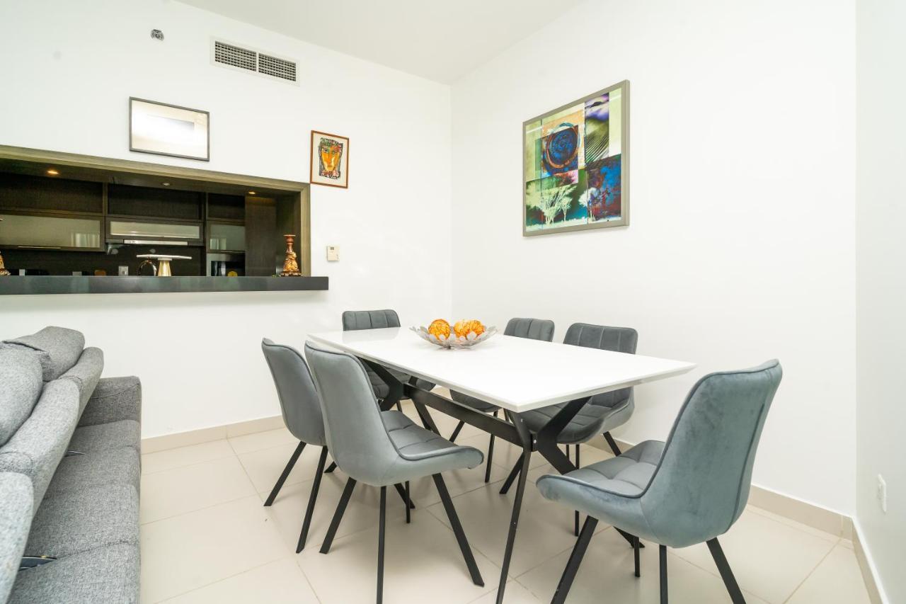 Apartment Rh-spacious 2br In Lofts, Downtown, Near Dxb Opera